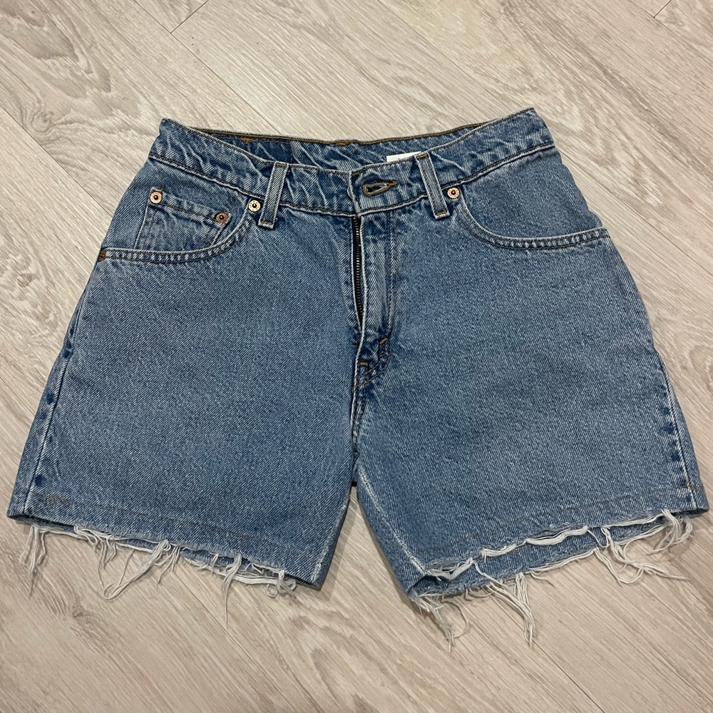 Vintage Levi’s shorts
